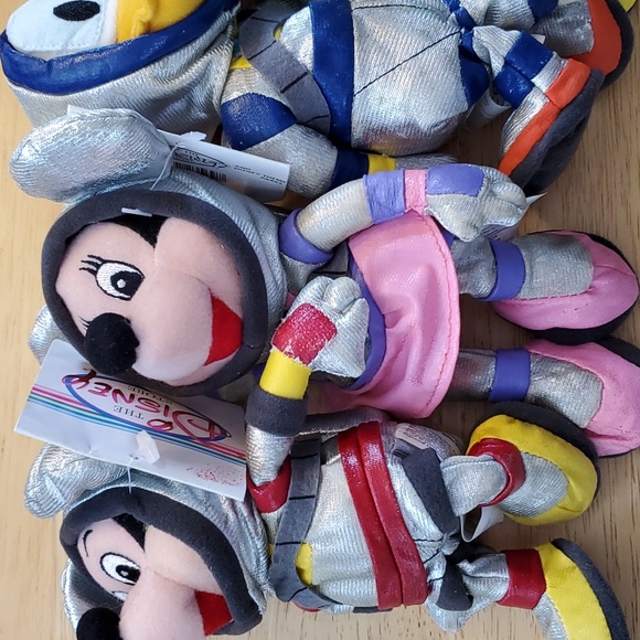 Vintage Disney Fab 5 In Tomorrow Land Space Suits Bean Bags